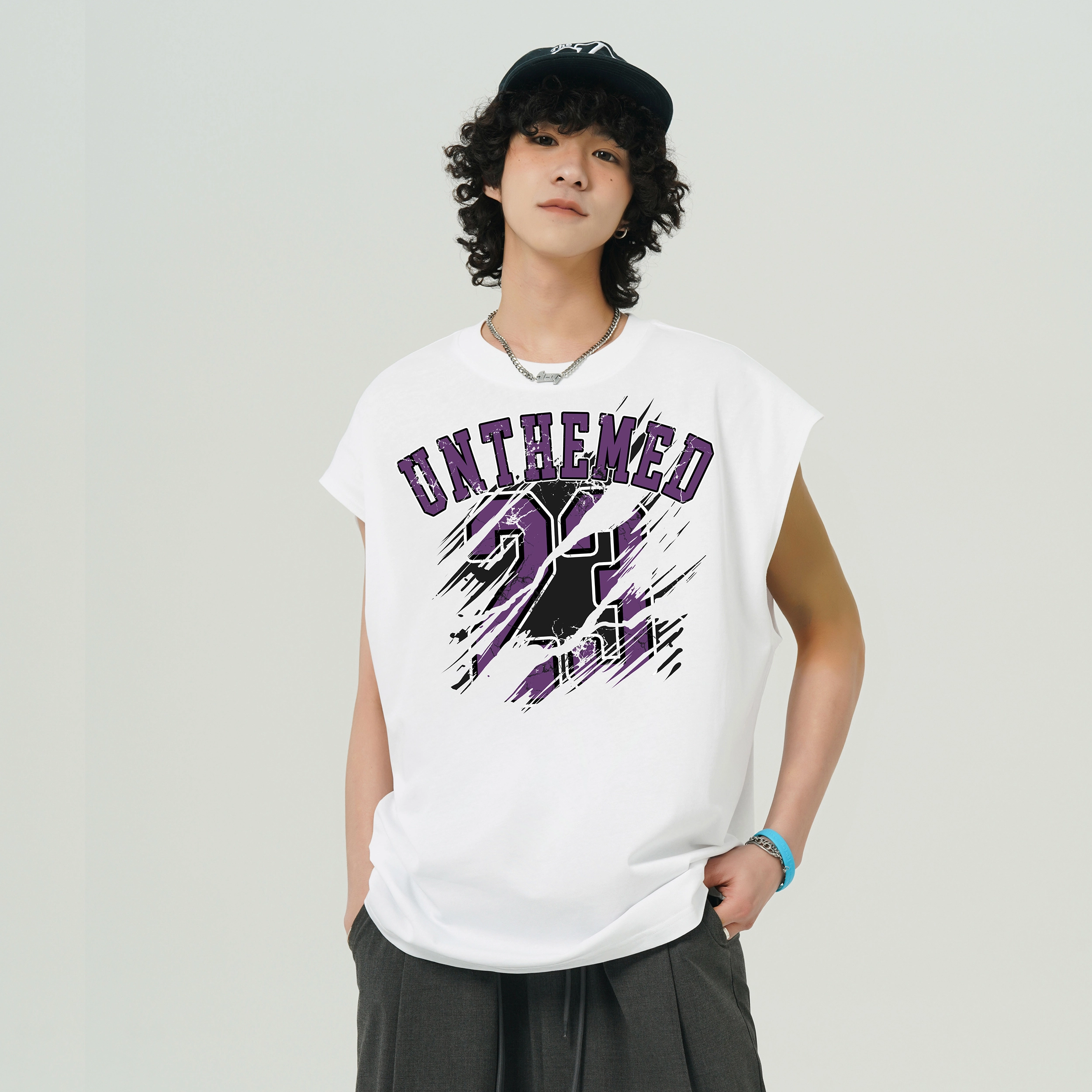 UNthemed 23