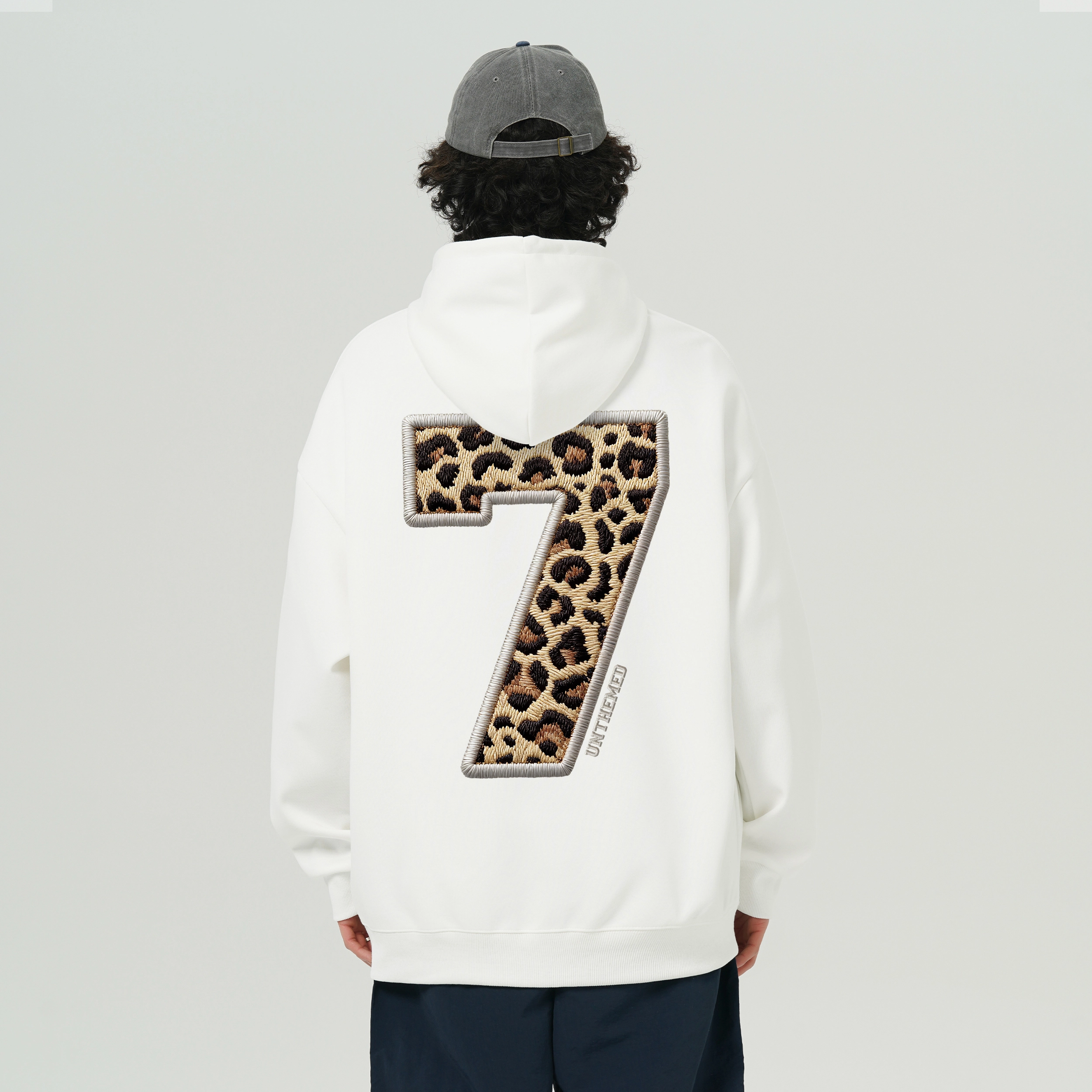 UNthemed 7