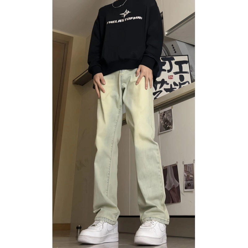 UNthemed