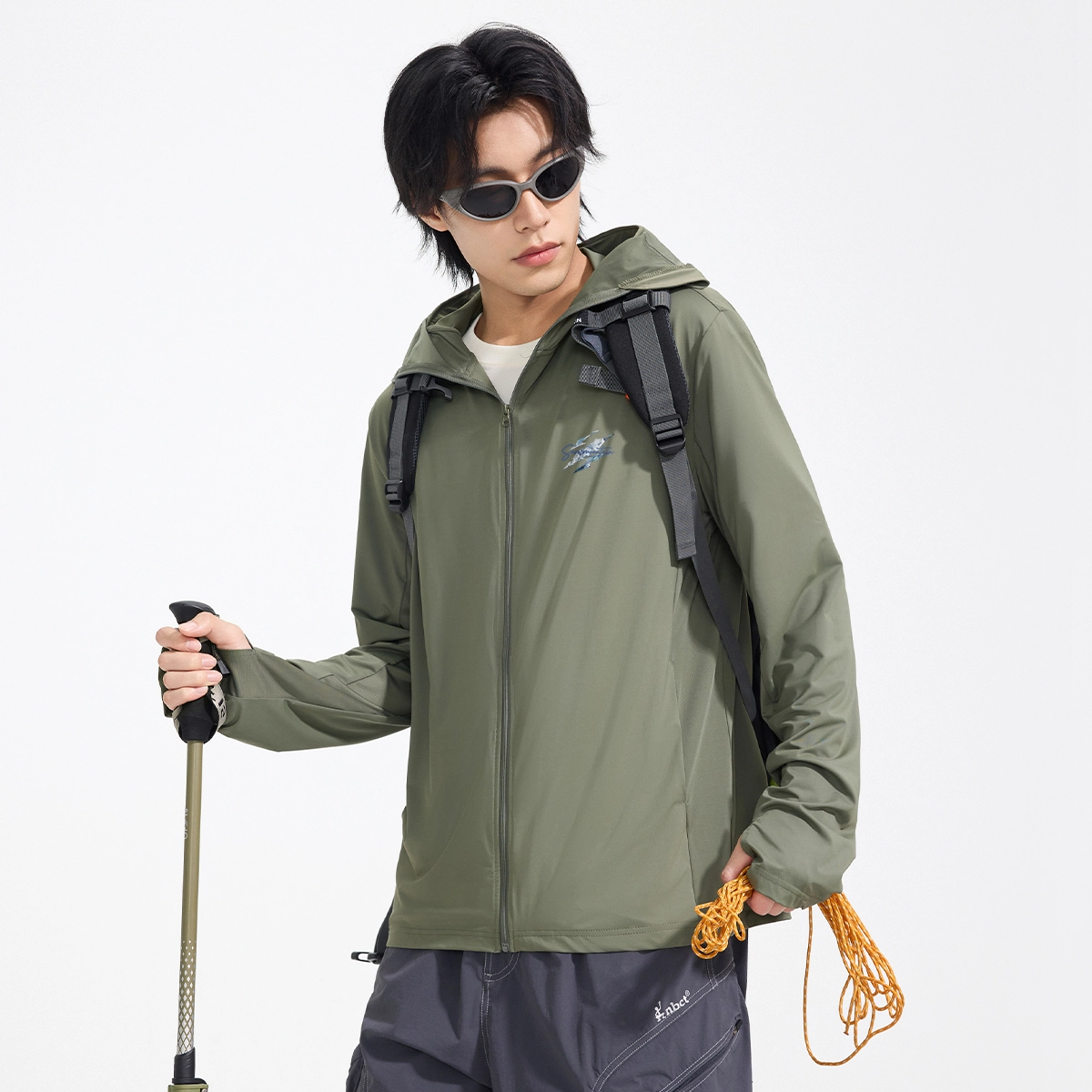 MINISO UPF200+oversize