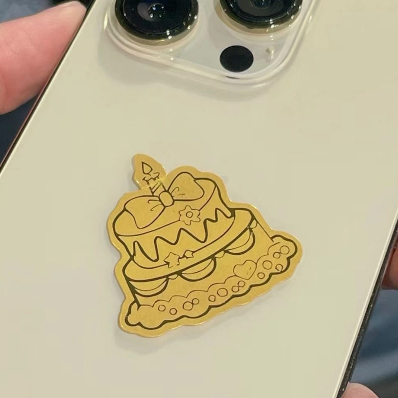 999