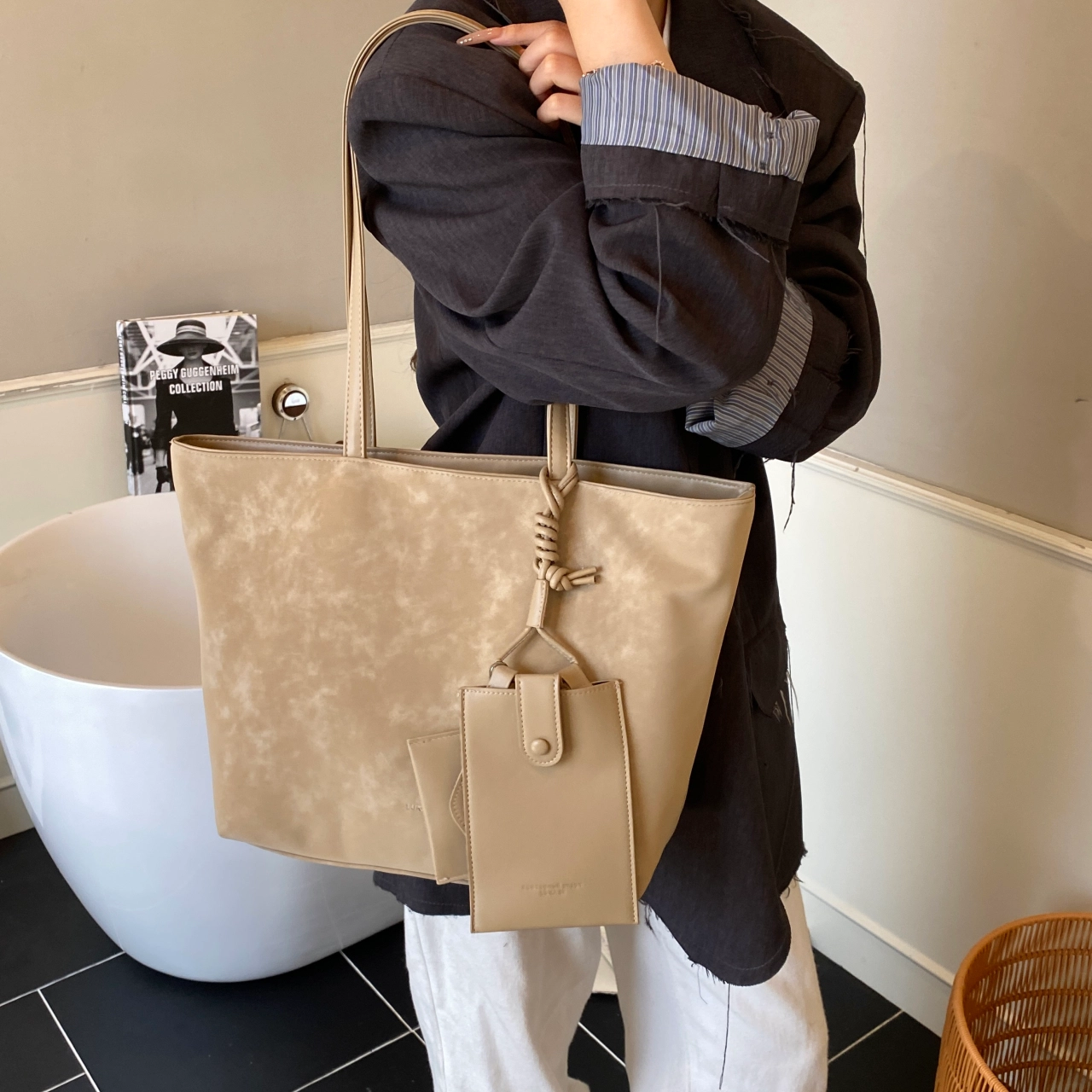 JIANGLIDA PU Tote