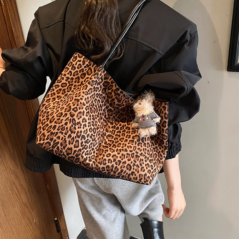 JIANGLIDA PU Tote