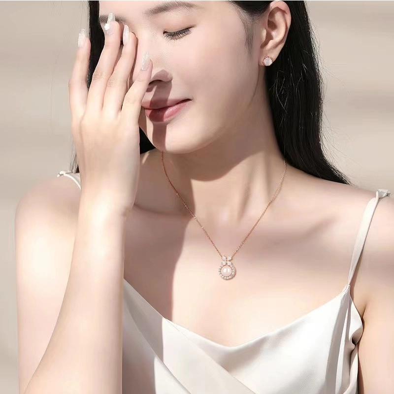 庆怡 蝴蝶结蛋面 玉髓 精致轻奢设计项链 女款