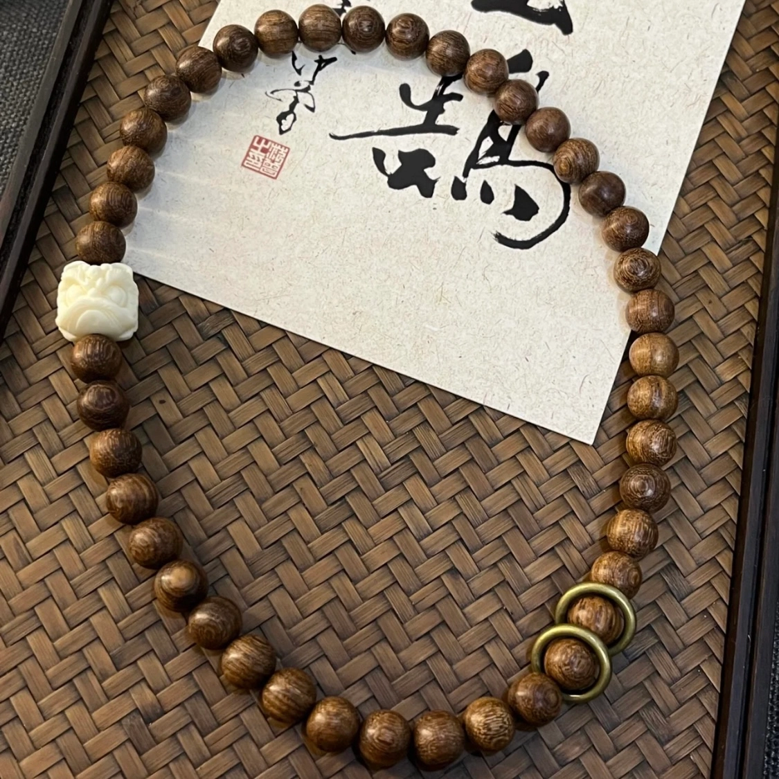 玉临门 新中式 醒狮双圈叠戴国潮复古 檀木 木作手串 男女同款情侣款 金丝檀木