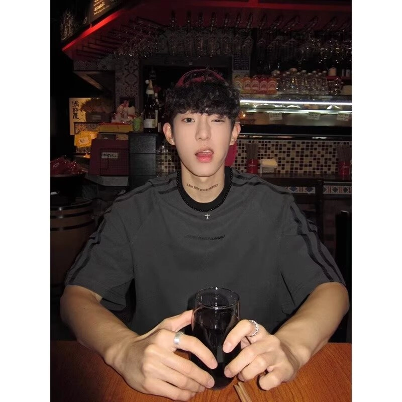 YICHEN T