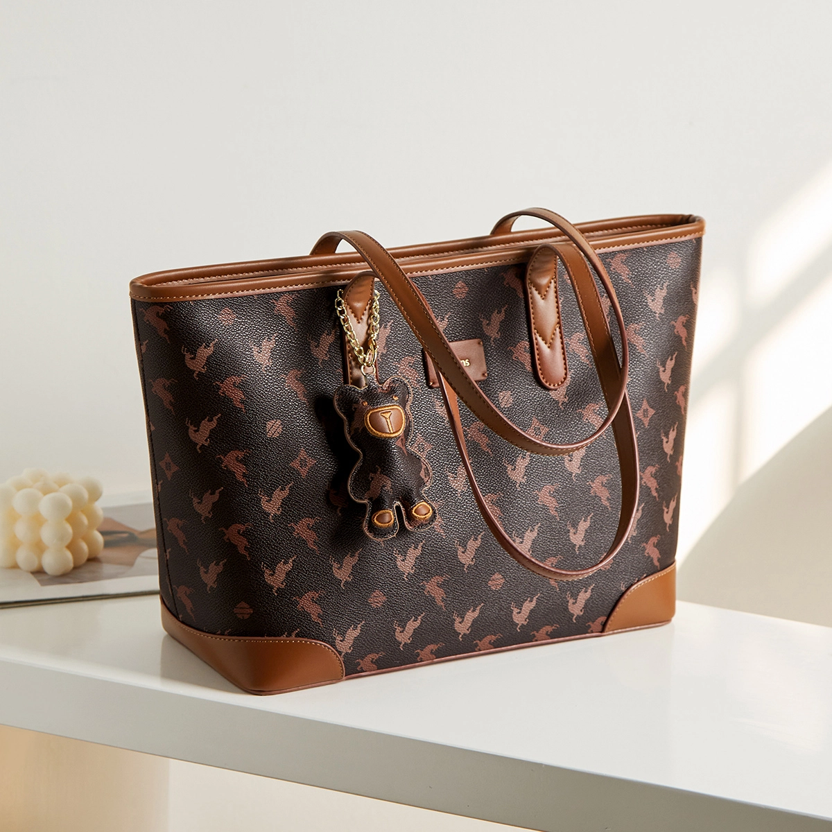 15 MINS PVC Tote