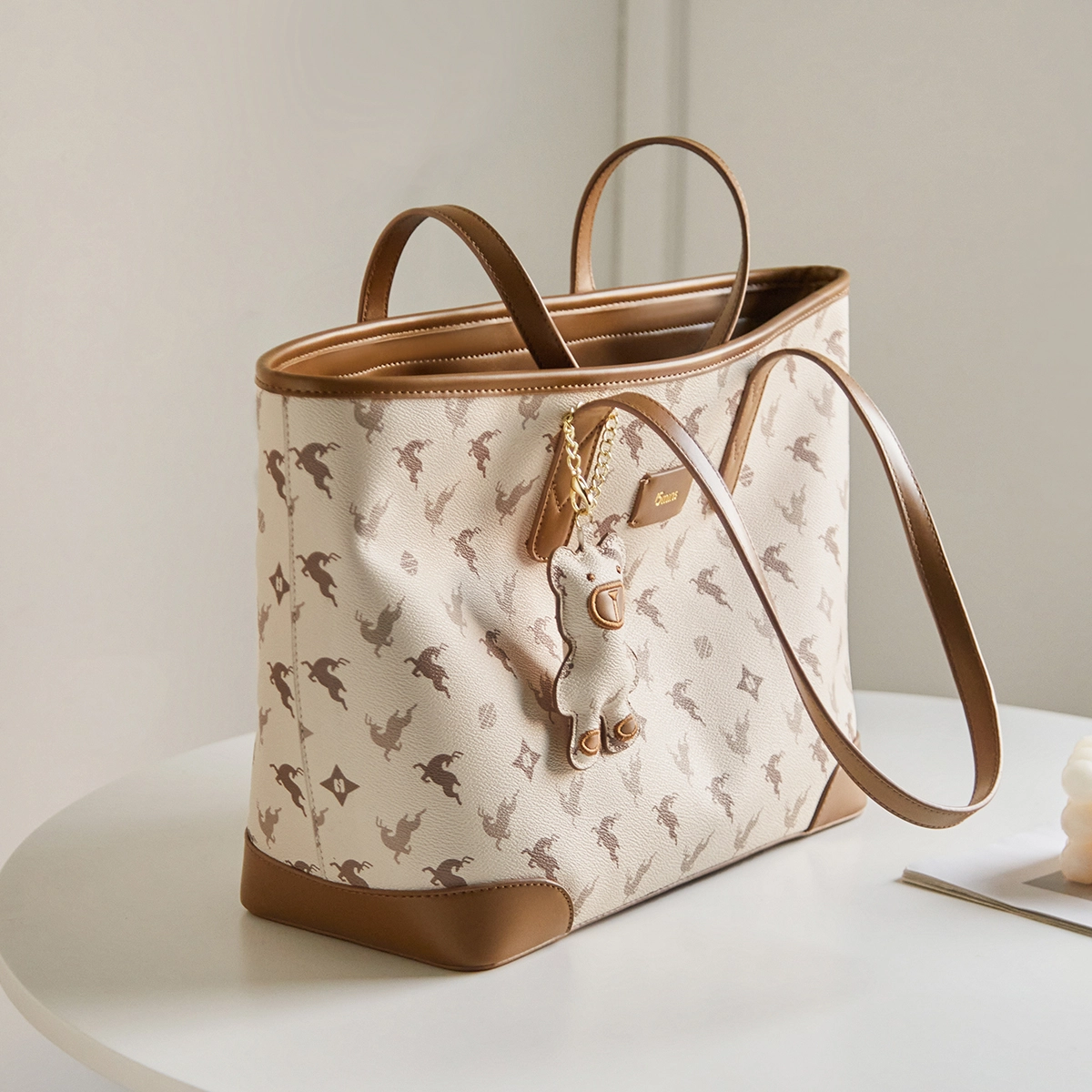 15 MINS PVC Tote