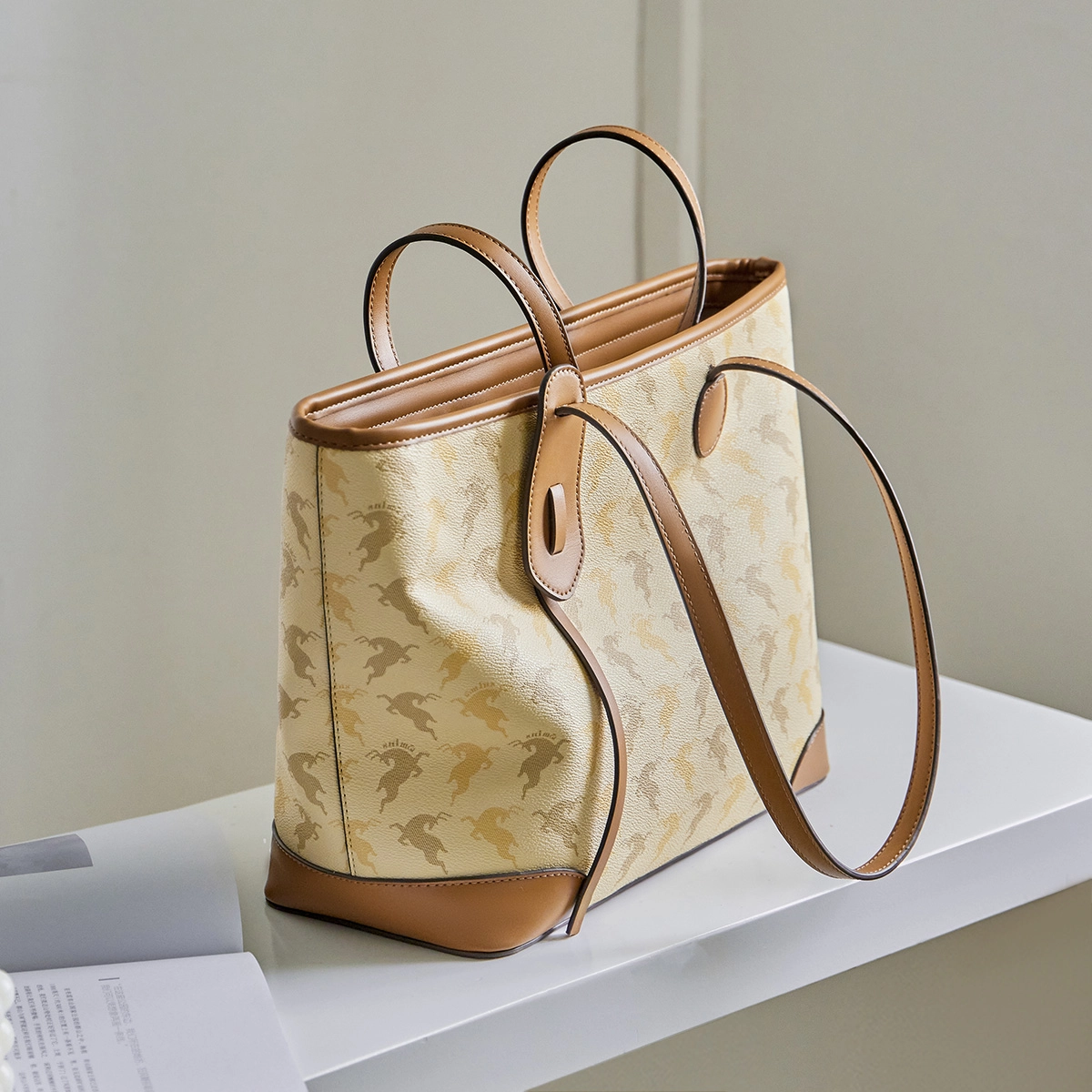 15 MINS PVC Tote