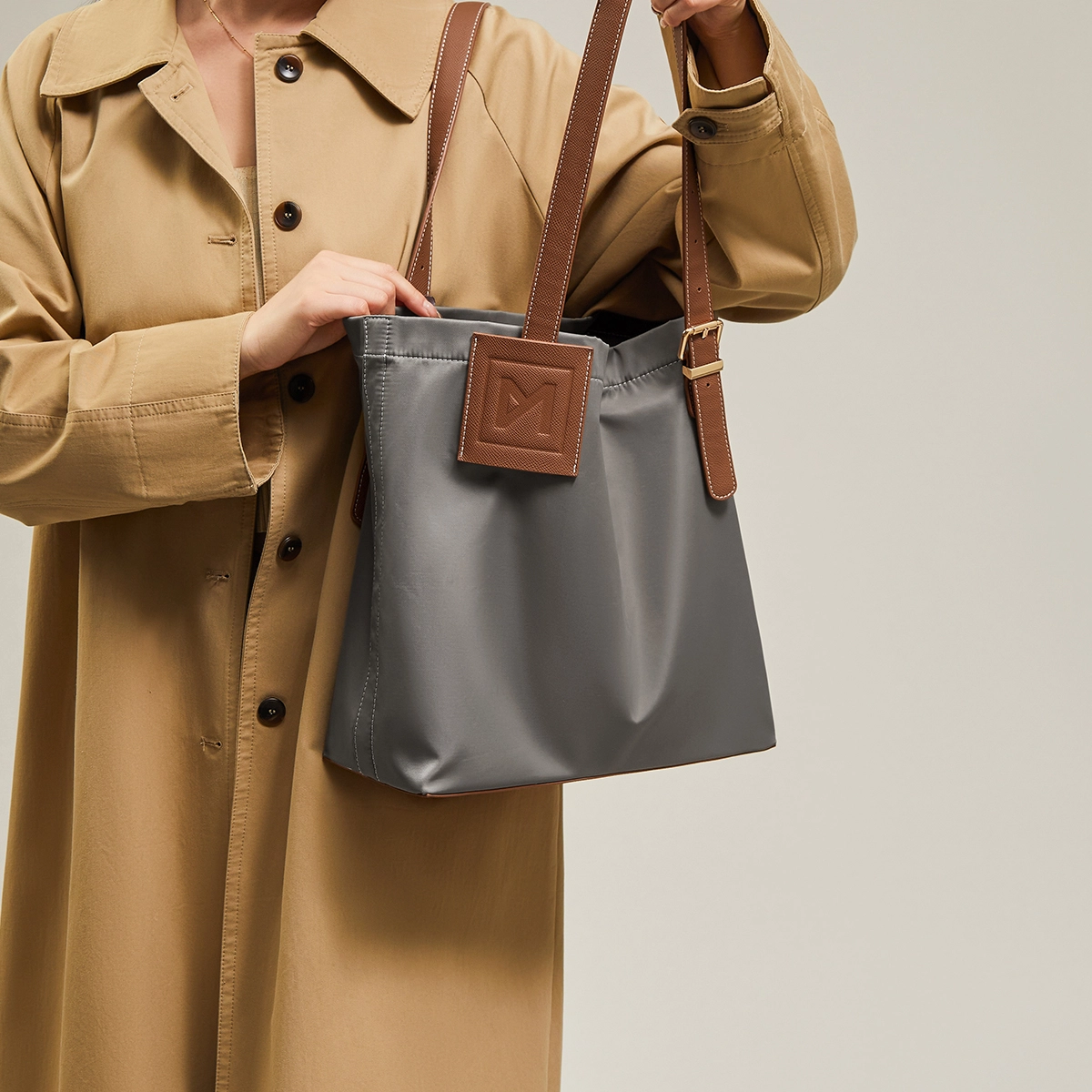 15 MINS Tote