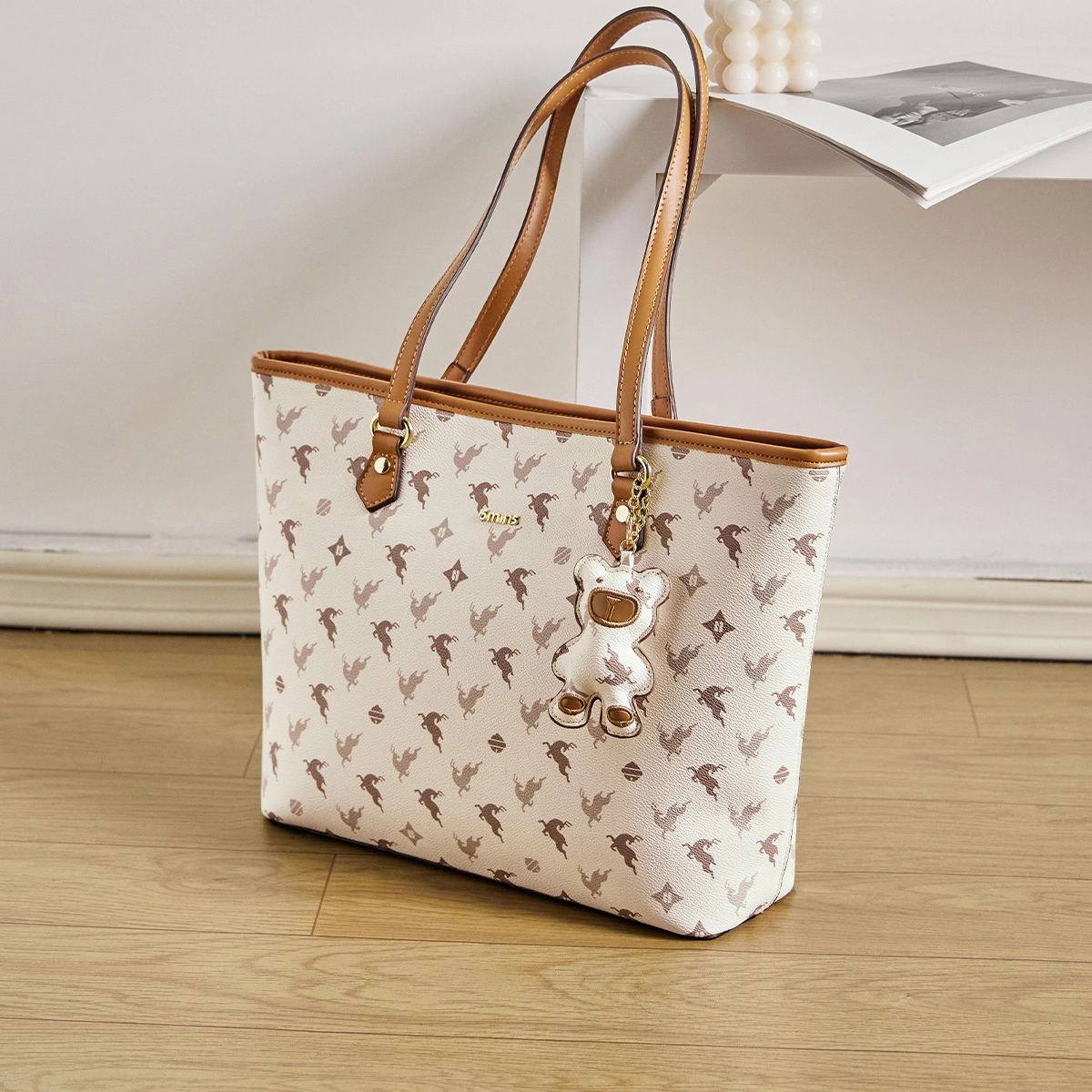 15 MINS PVC Tote