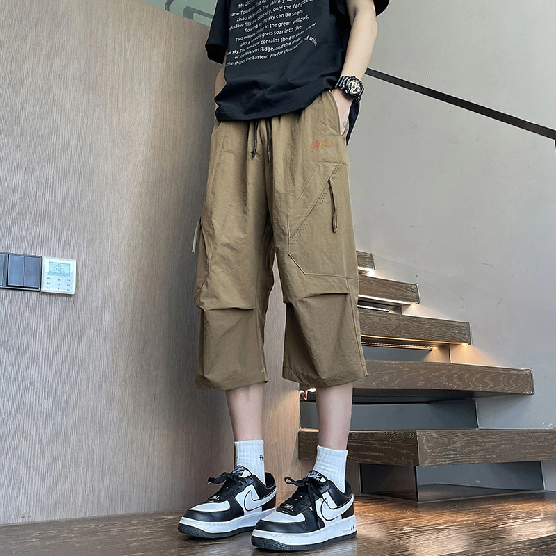DBD WH CleanfitLOGO