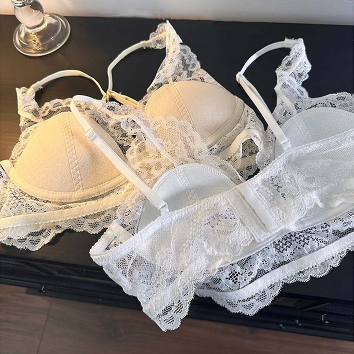 水中花 蕾丝内搭法式性感纯欲薄款大胸显小收副乳美背聚拢文胸 女款