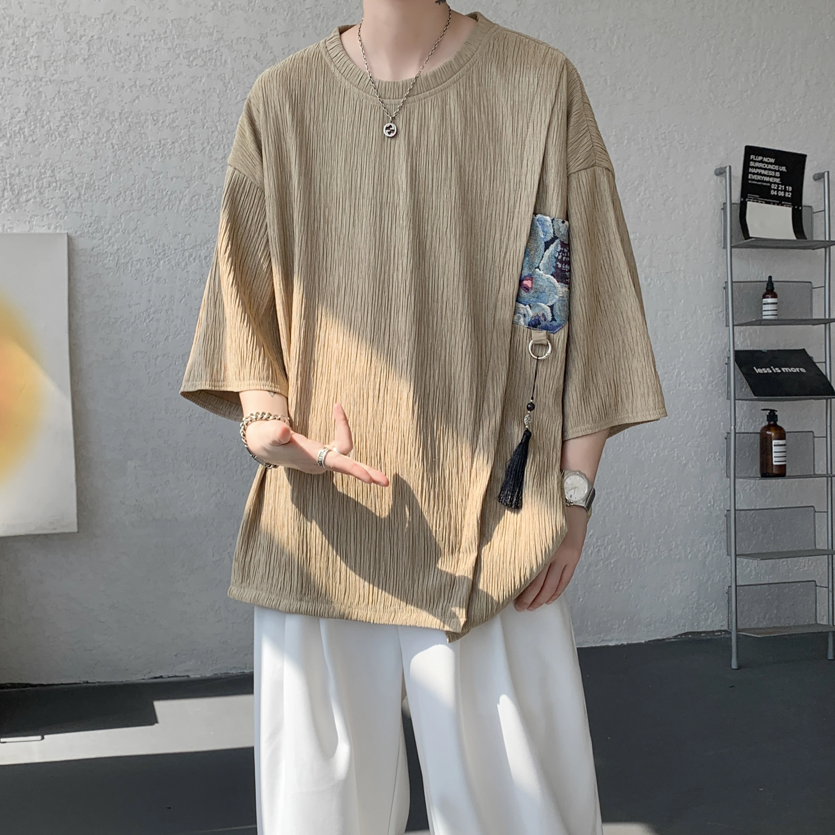 ADOONGA T