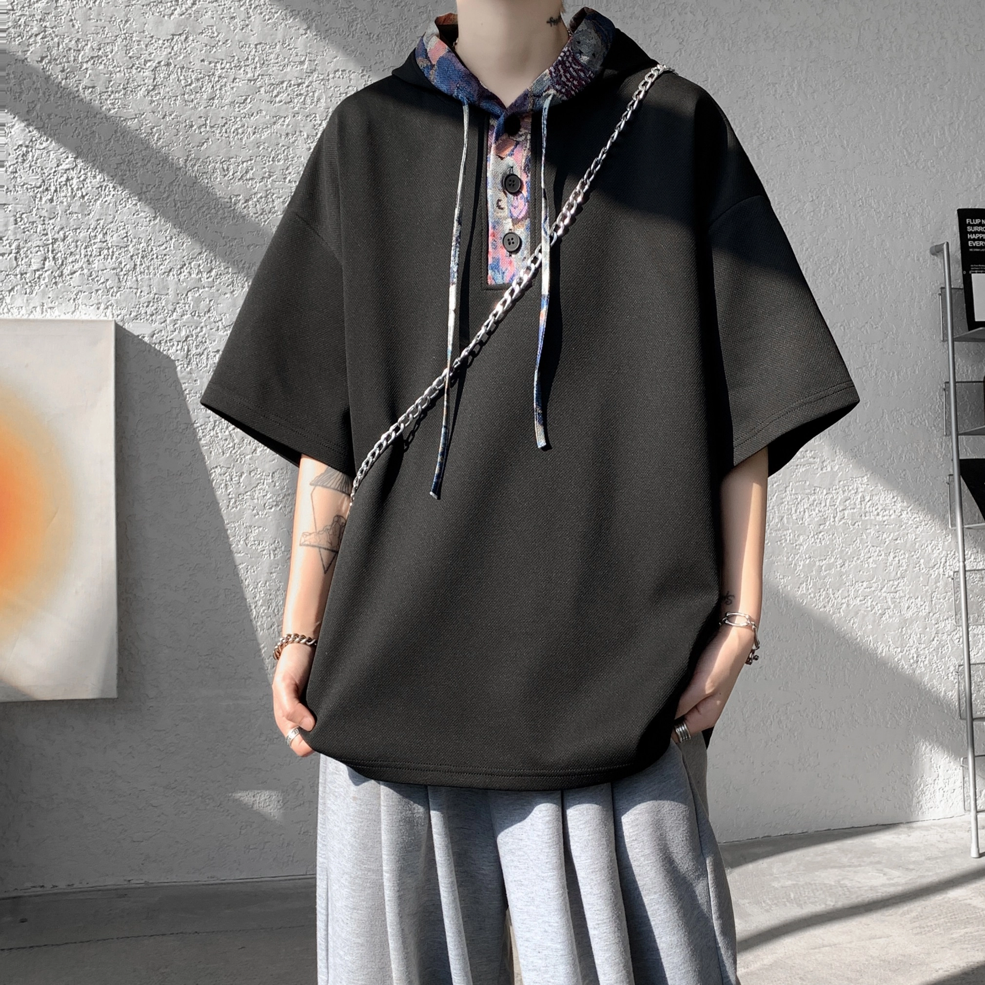 ADOONGA T