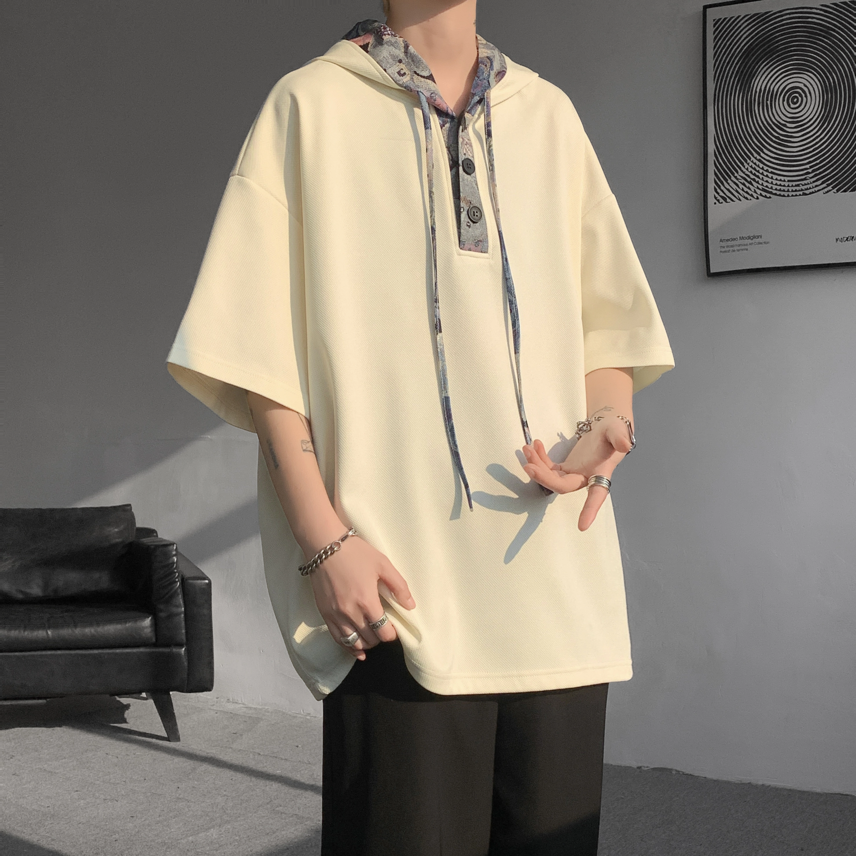 ADOONGA T