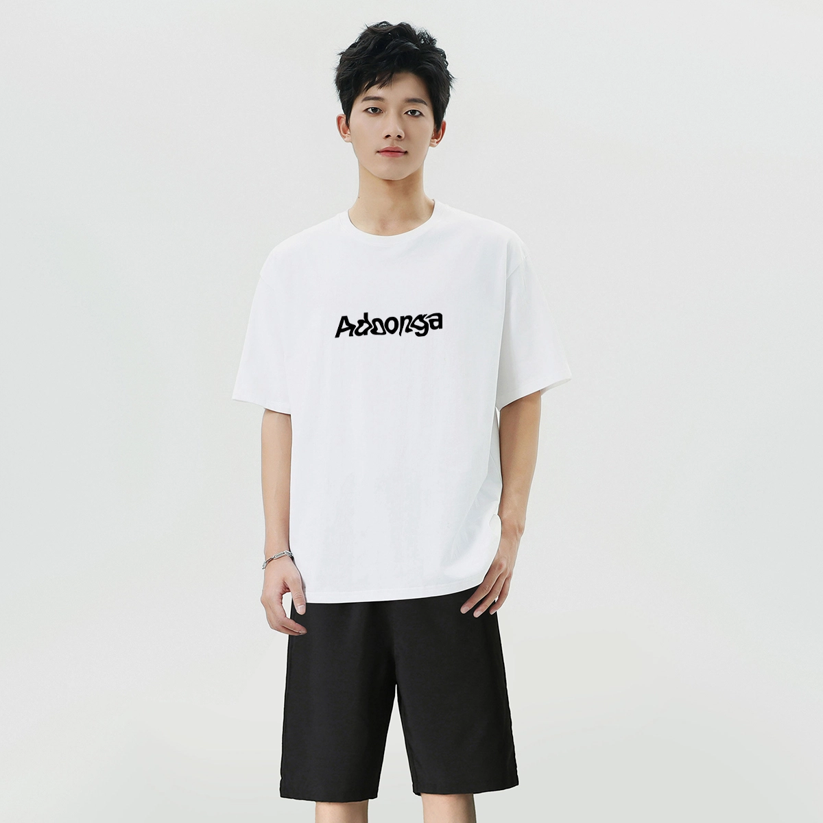 ADOONGA T