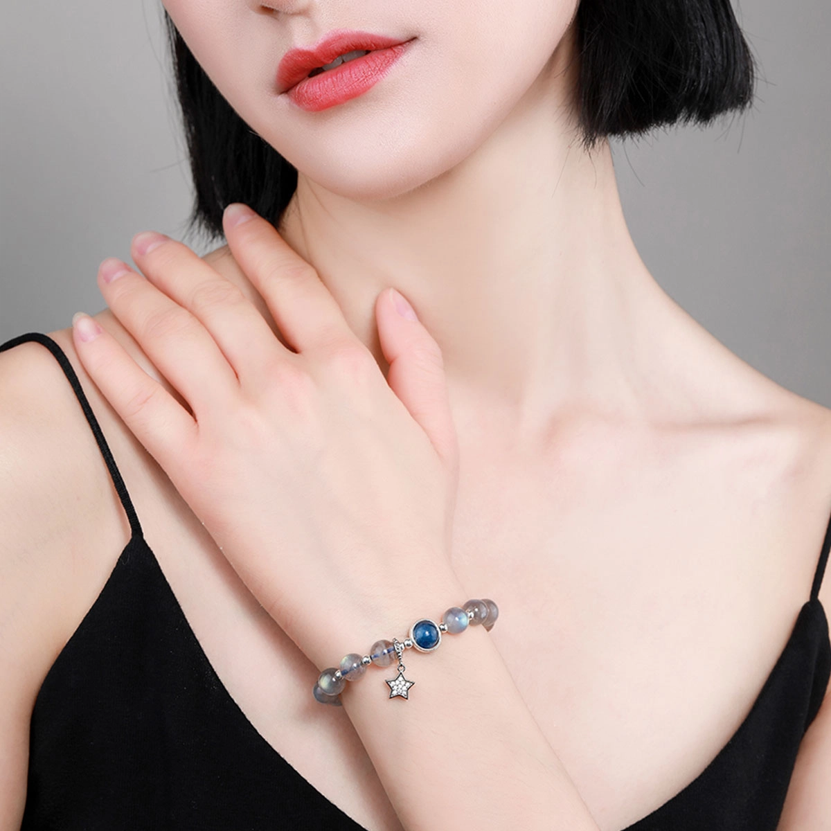 盈满堂 灰月光石 女小众设计款 星星时尚 水晶 手串 女款