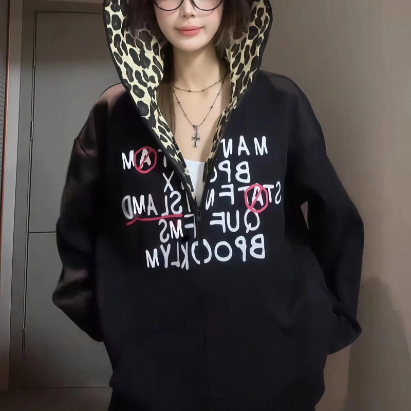 WLEQK chic