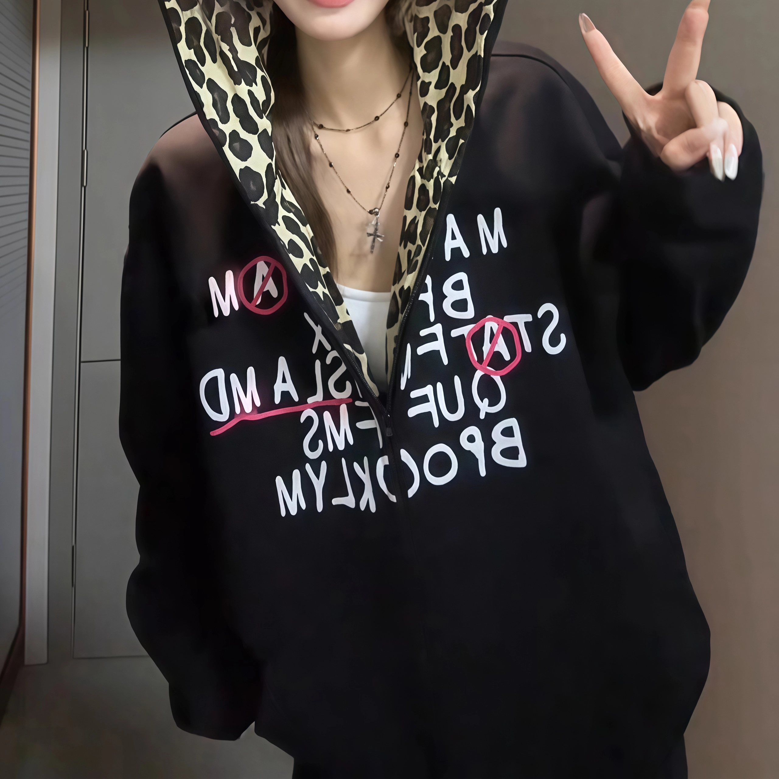 WLEQK chic