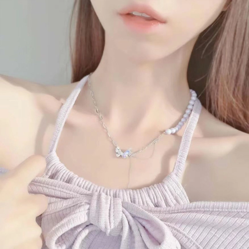 925