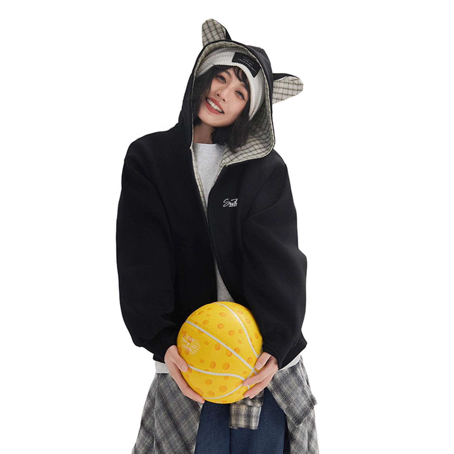 7 SEVFUN logooversize