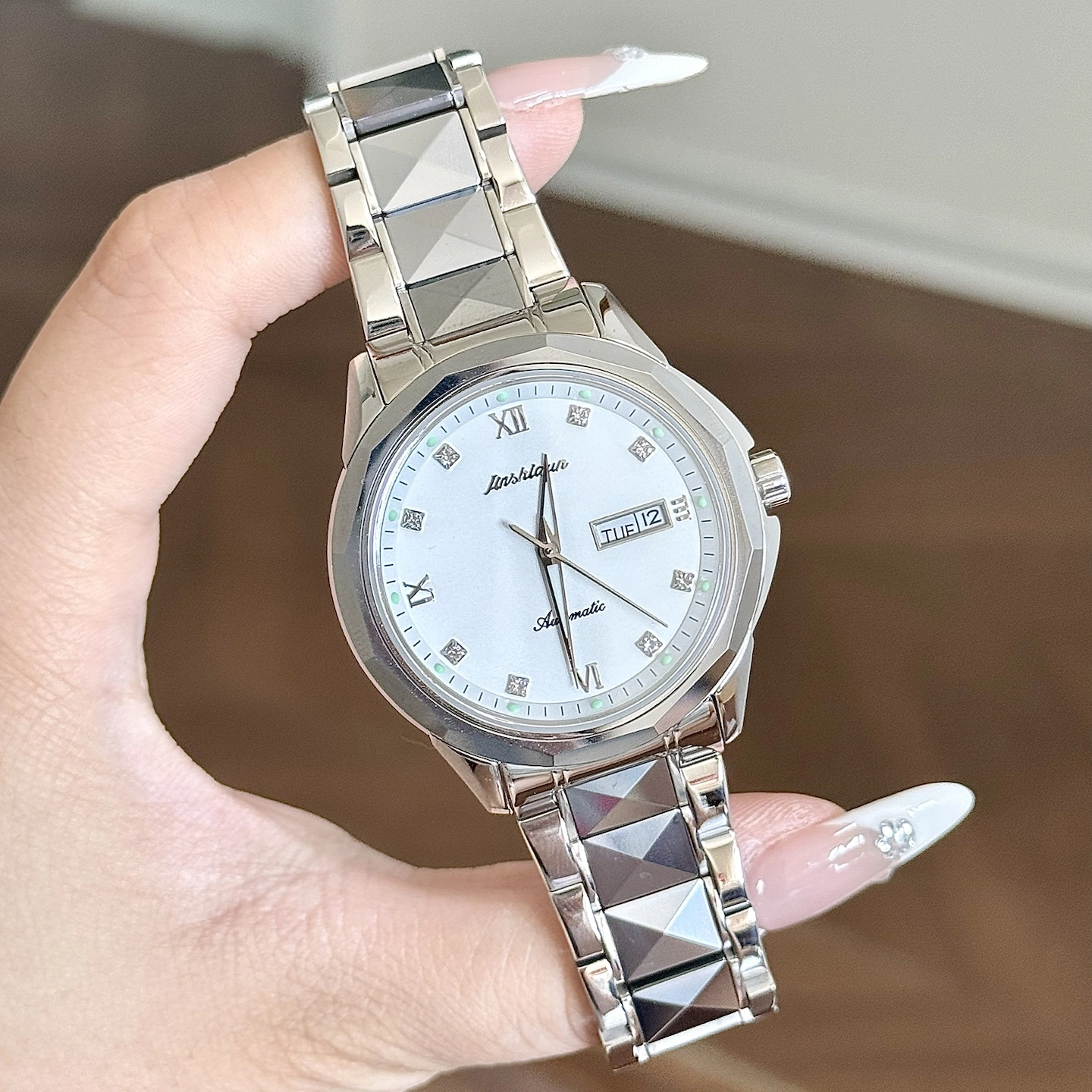 50 JSD.8813N