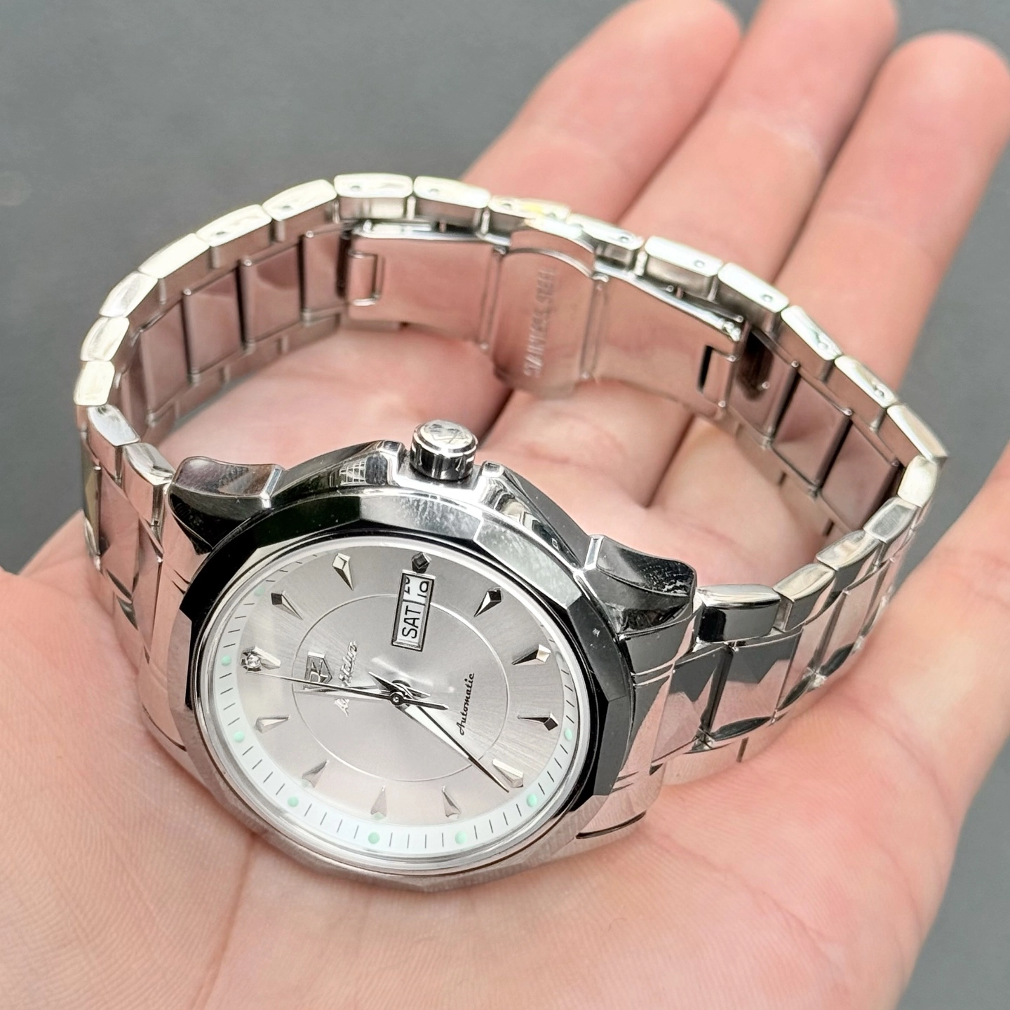 50 JSD.8936N