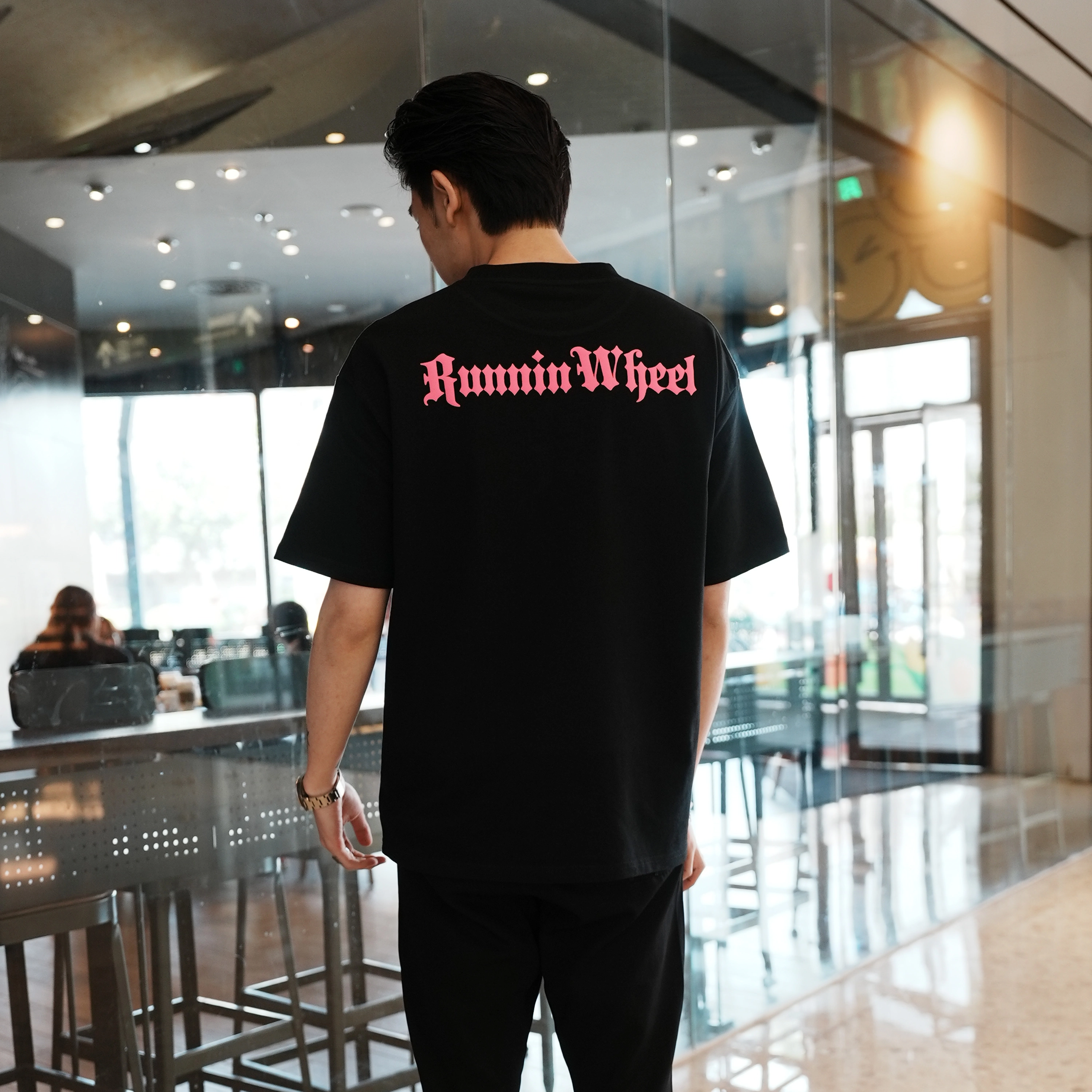 RUNNINWHEEL LogoT