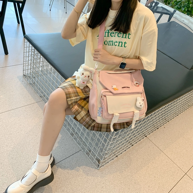 宝琳卡 小清新日系简约韩版时尚潮流百搭 尼龙 斜挎单肩包 常规 女款 多色
