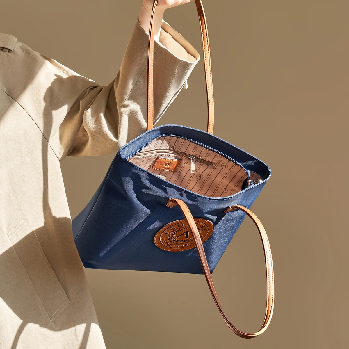 AOKANG Tote