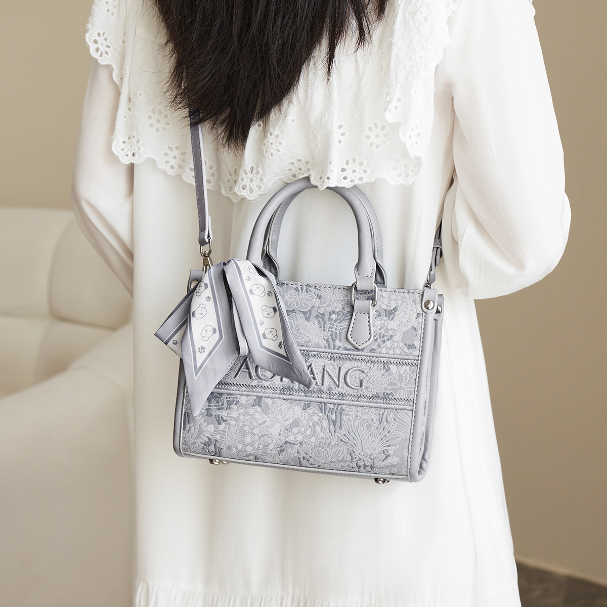 AOKANG Tote