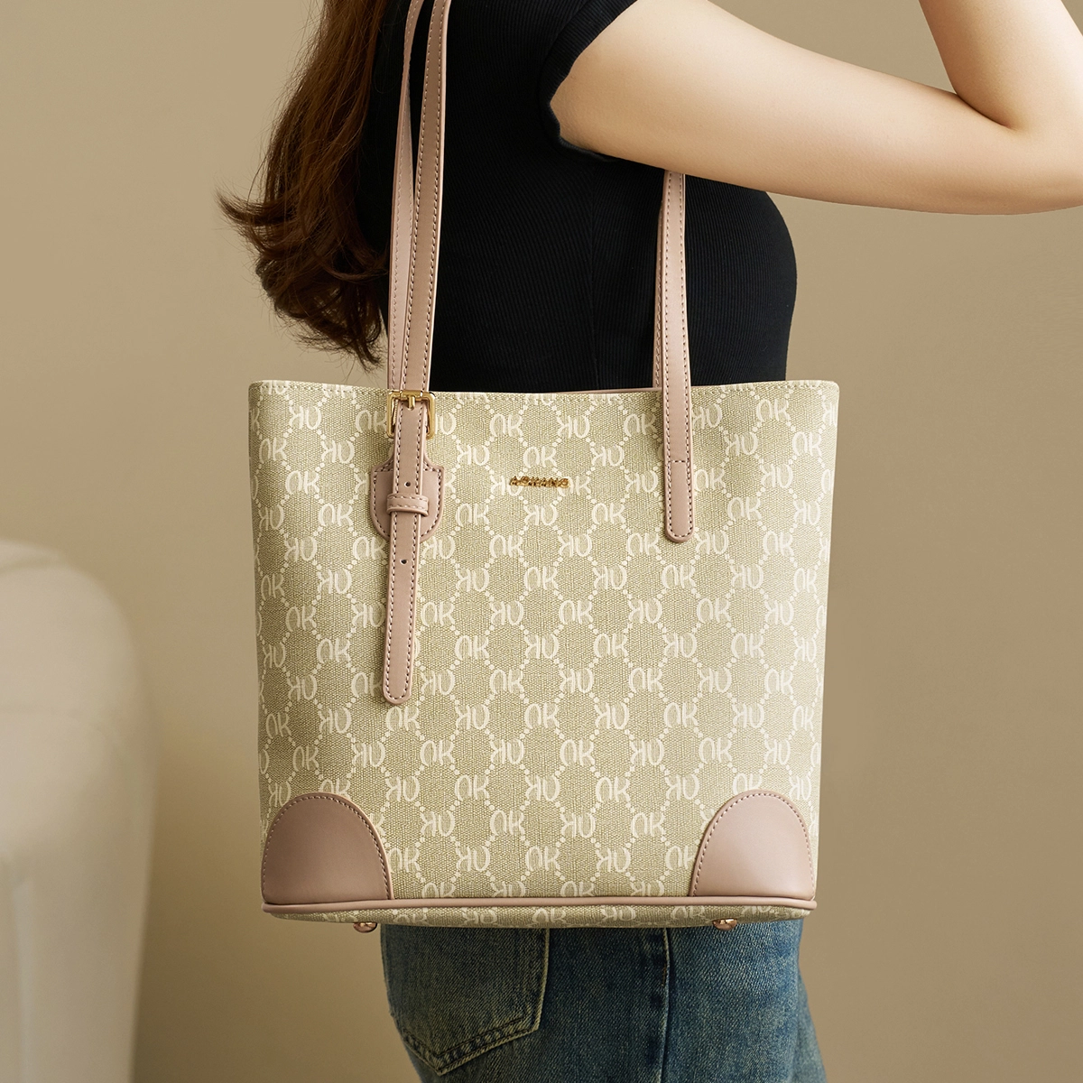 AOKANG PVC Tote