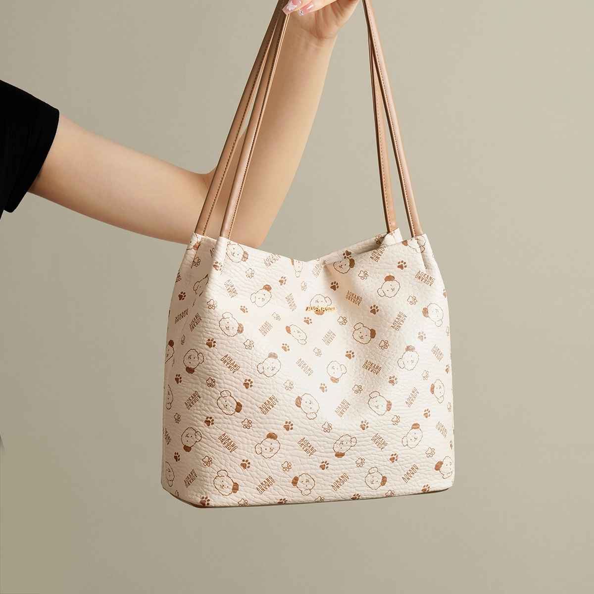 AOKANG Lucky PVC Tote