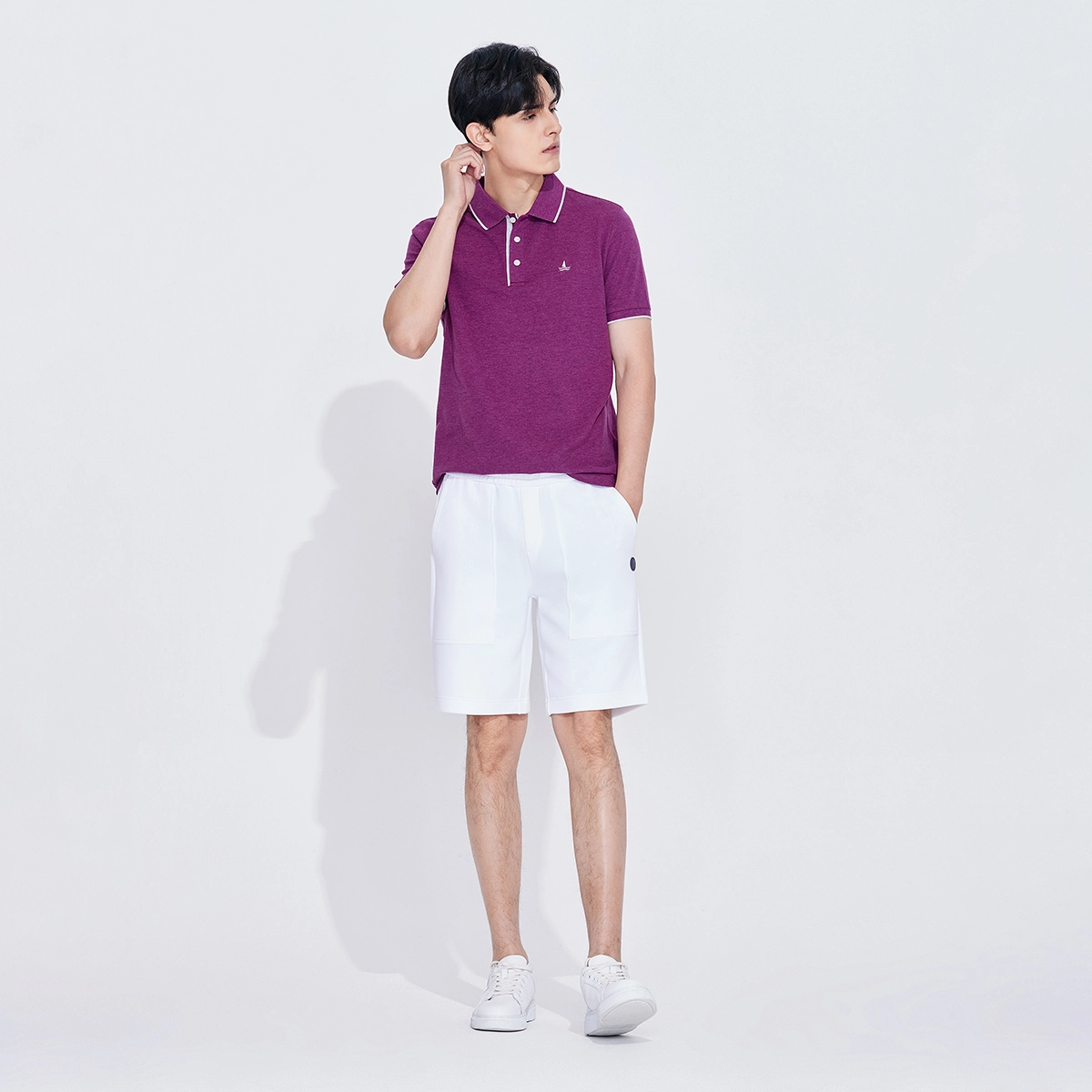 NAVIGARE Logo T