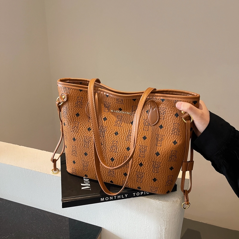 LARTIGENT PU Tote