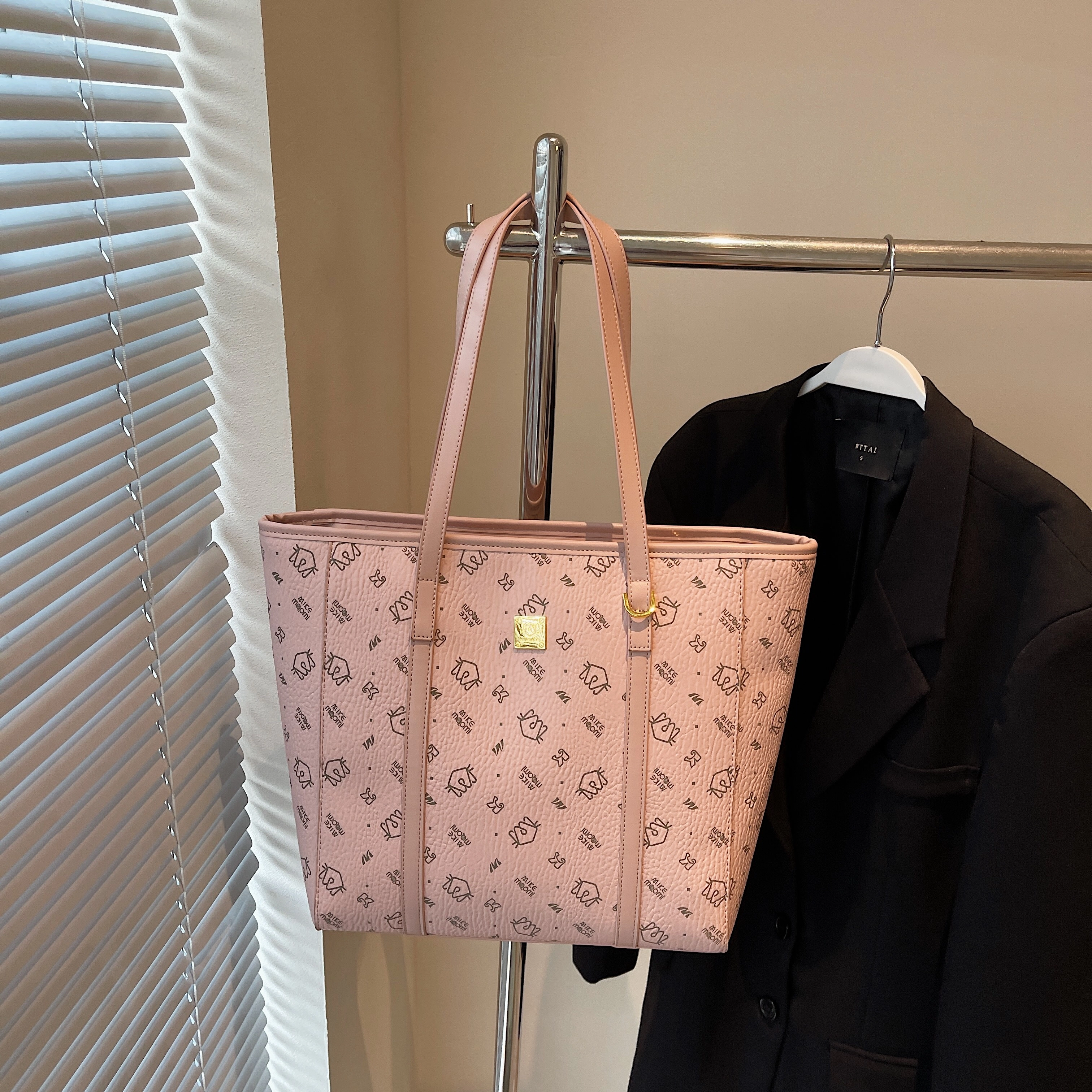 LARTIGENT pu Tote