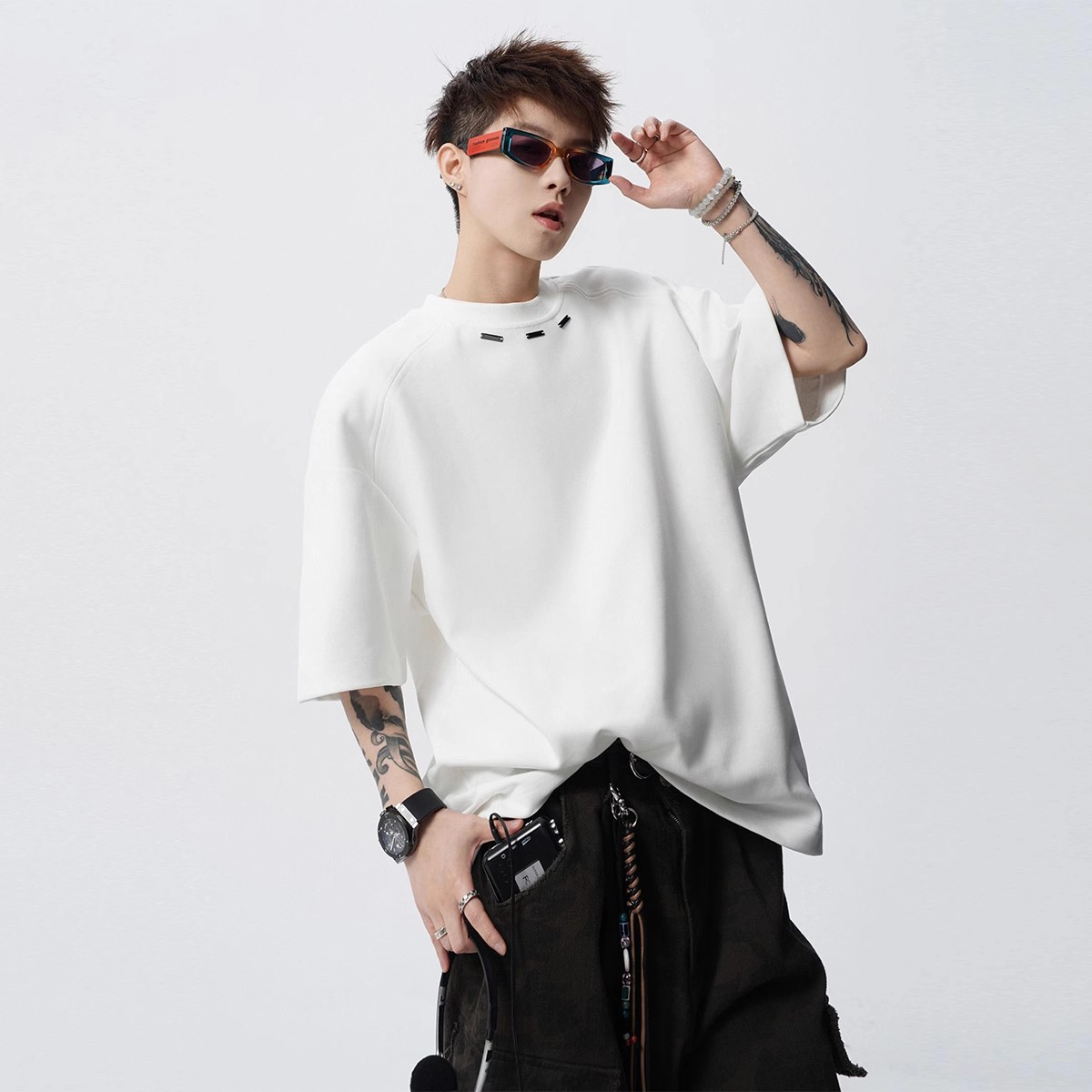 QOTRIOCK T