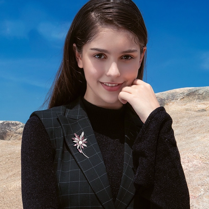 兰盈 木棉花 轻奢小众 人造水晶 胸针 女款