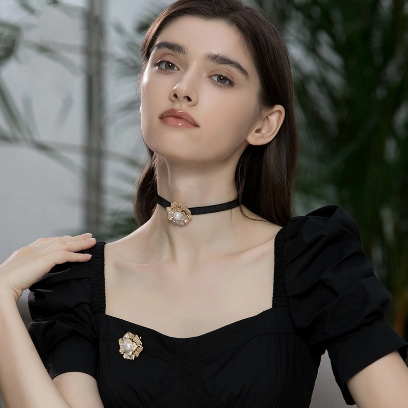 choker