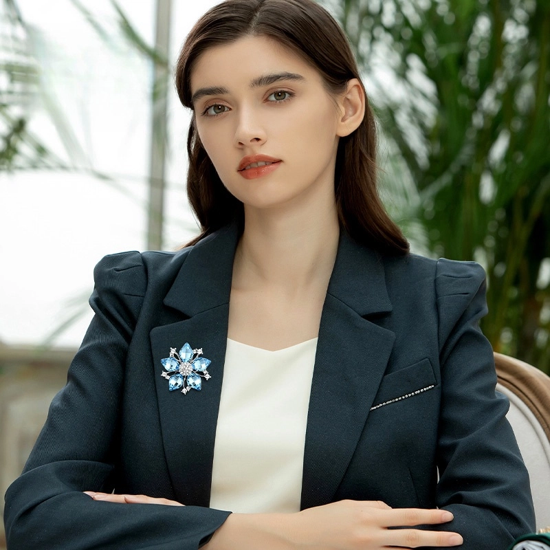 兰盈 海棠花轻奢小众 奥地利水晶 胸针 女款
