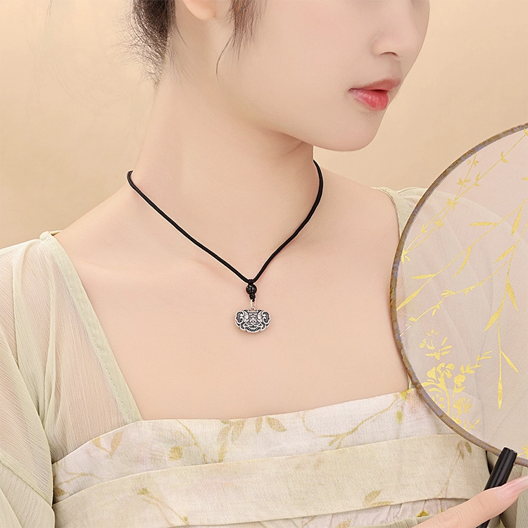 CHINA GOLD 990