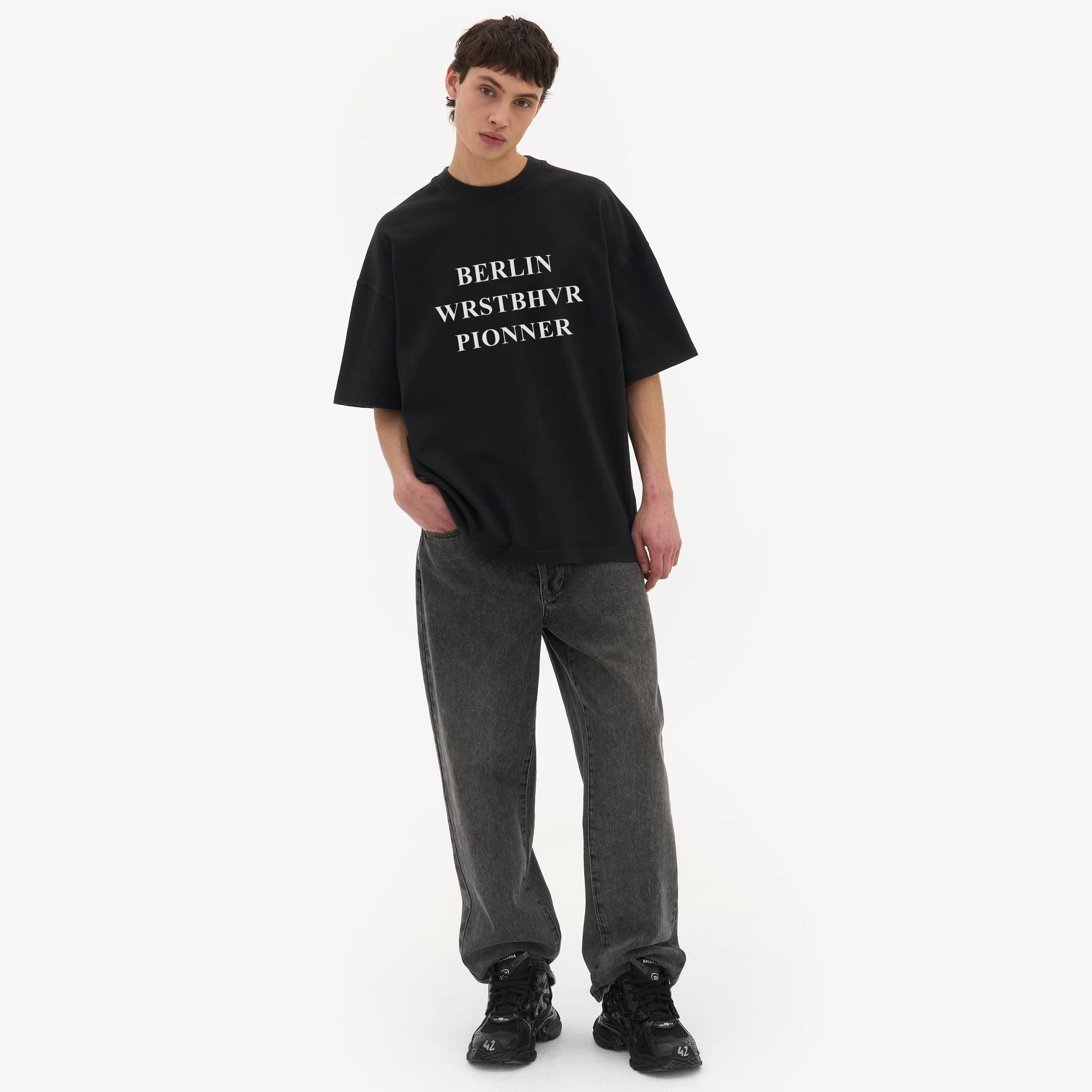 WRSTBHVR PIONEER T