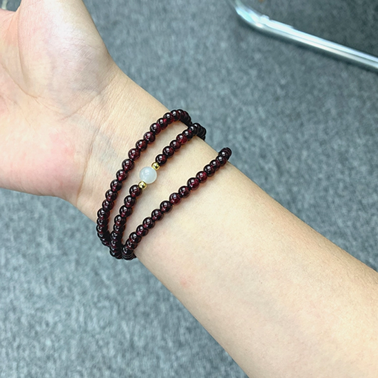 【时来好运】 重庆金店 四叶草叠戴 国潮新中式招财纳福吉祥顺遂本命年精致轻奢优雅气质小众设计转运珠 琉璃 手串 男女同款情侣款
