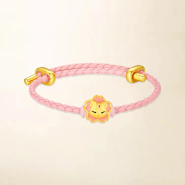 999