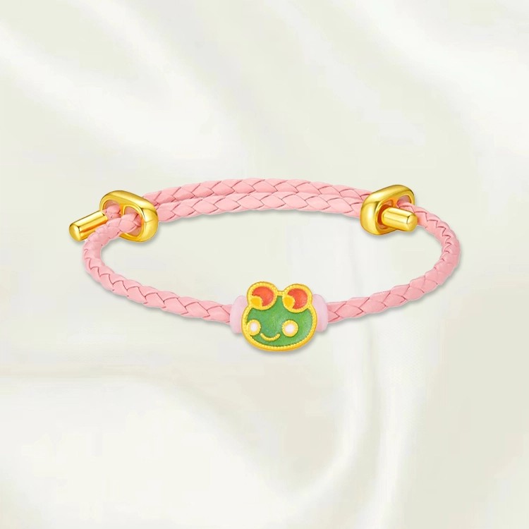 999
