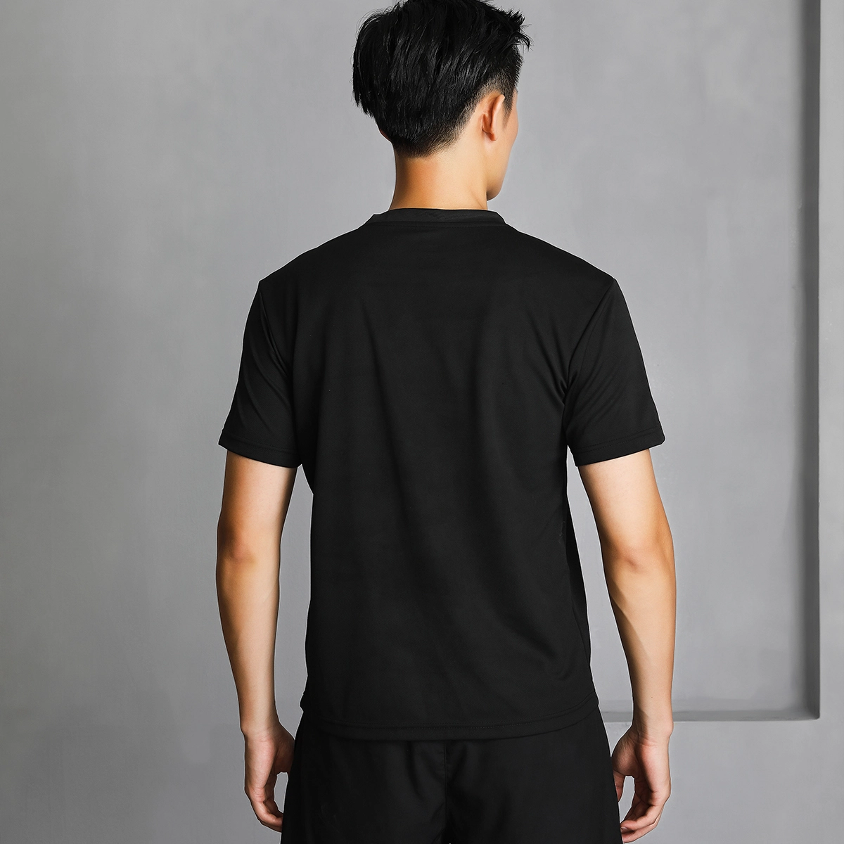 LOGO T