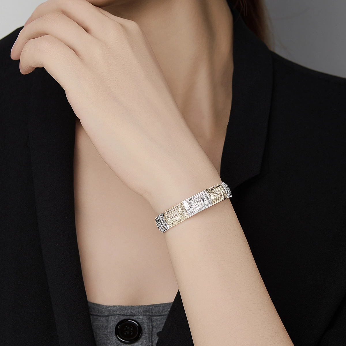 ADHORA S925