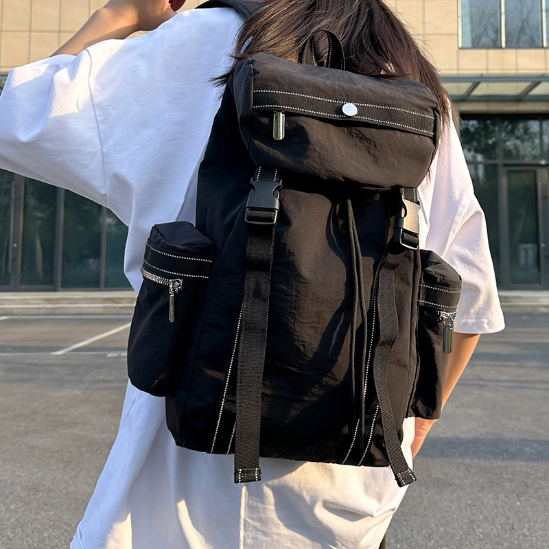 意酷 时尚潮流简约高级 尼龙 双肩包 常规 男女同款情侣款 多色