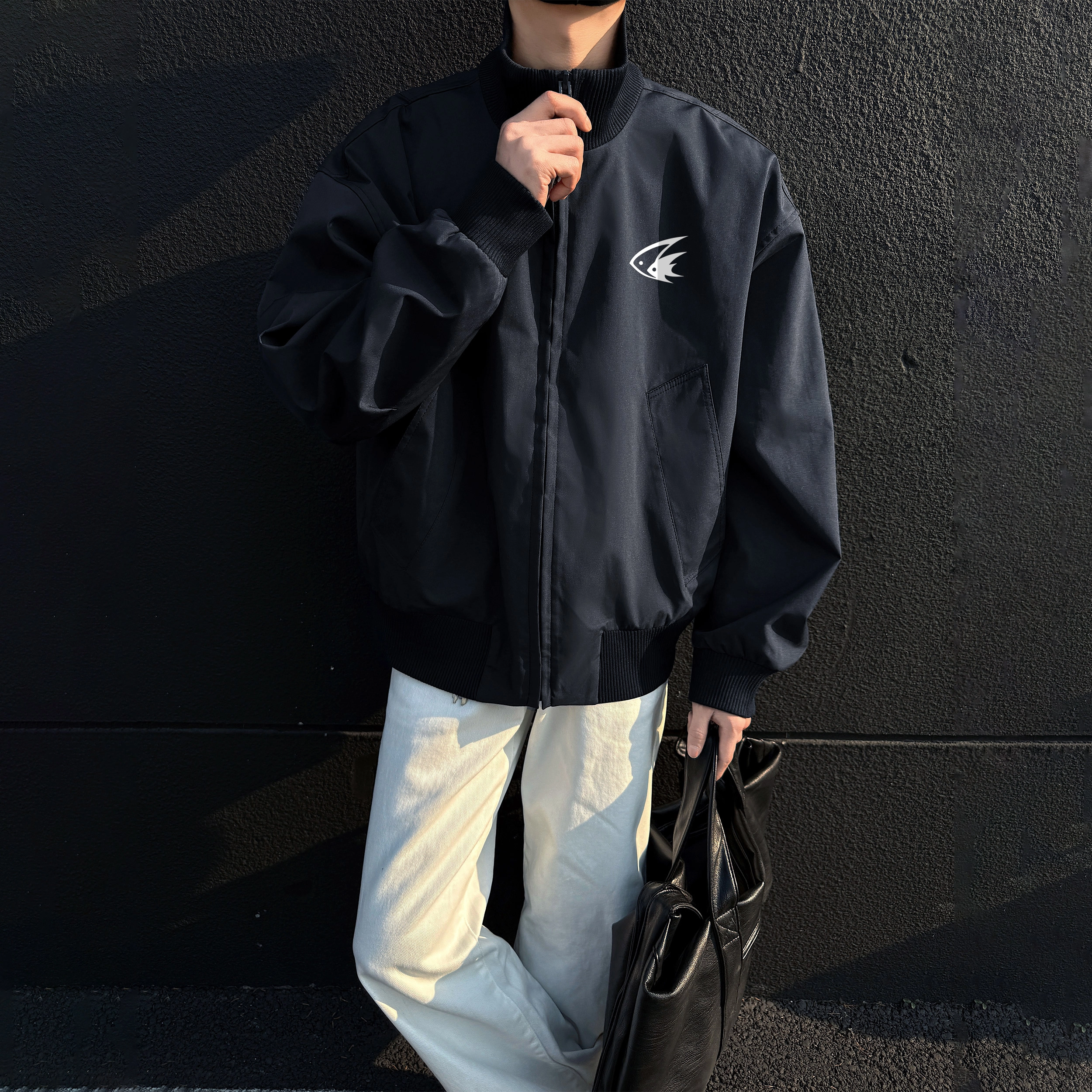 DOUBLEFISH bomberLOGOvibe